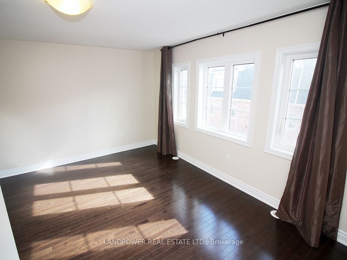 1331 Major Mackenzie Dr, unit 5 for rent - image #36