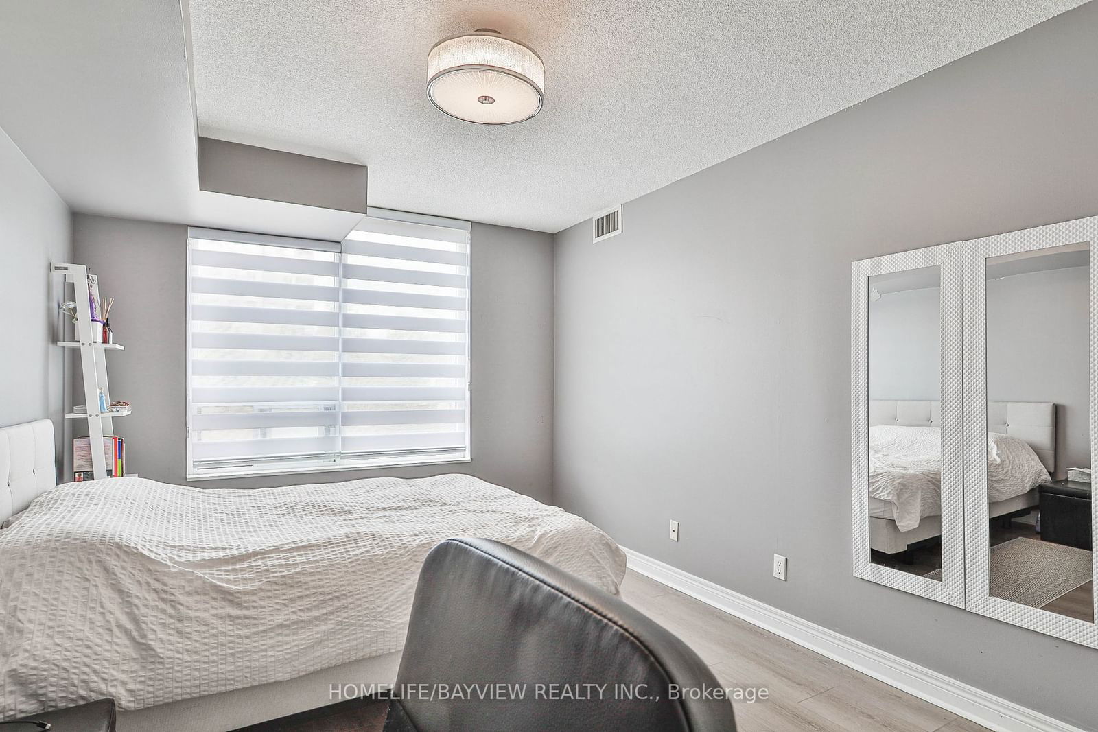 330 Red Maple Rd, unit 212 for sale - image #19