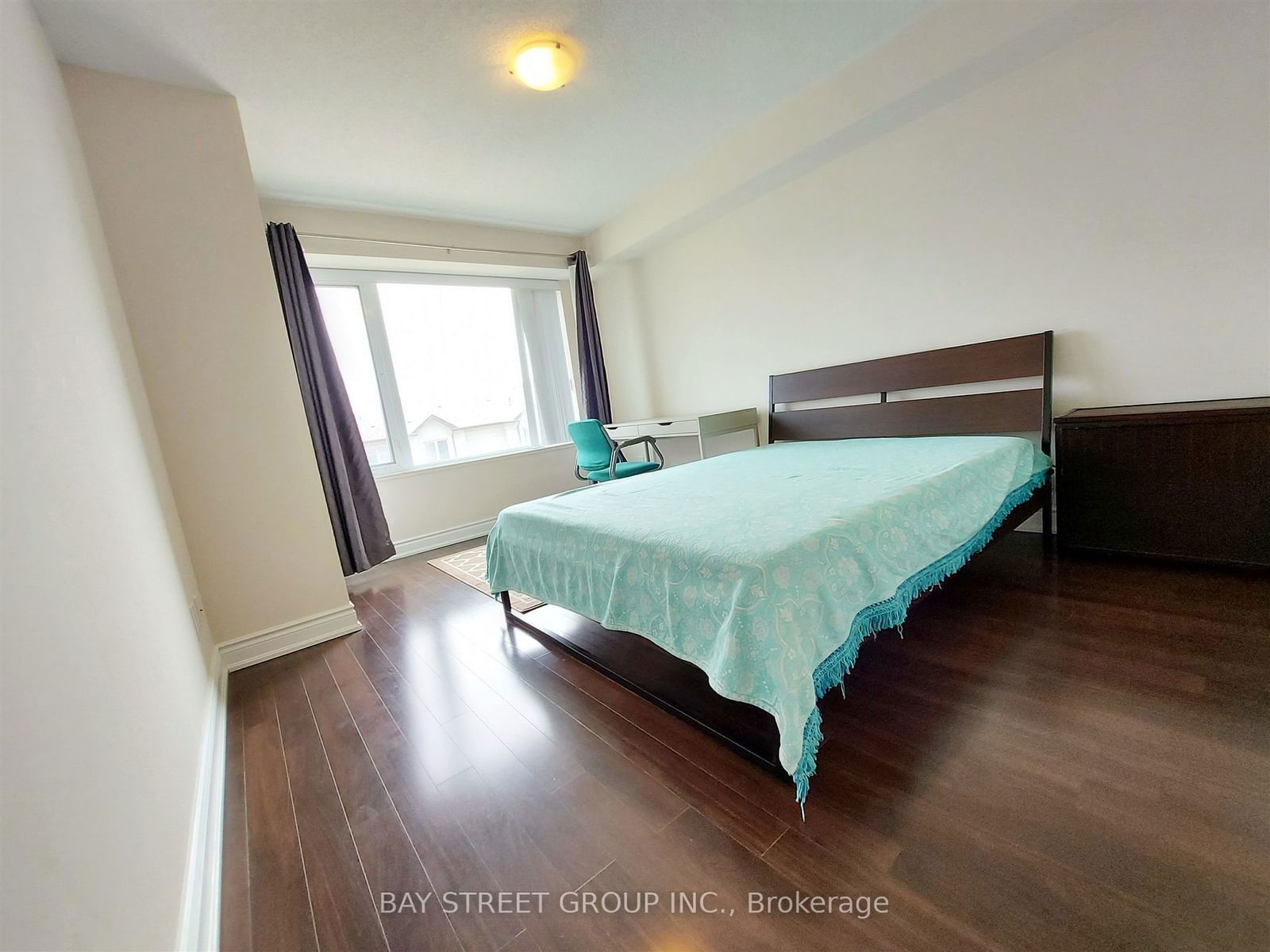 233 South Park Rd, unit 510 for sale - image #11