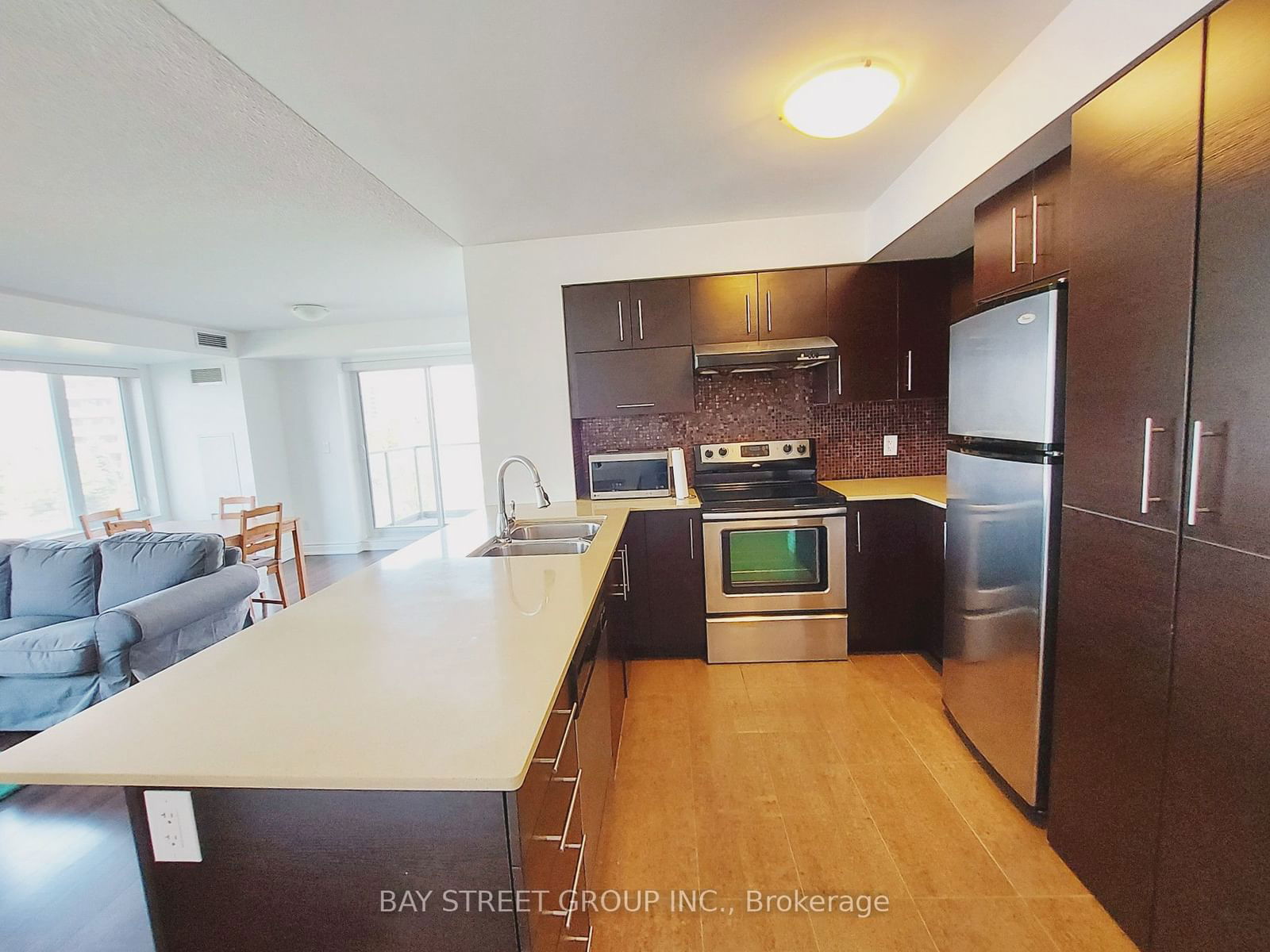 233 South Park Rd, unit 510 for sale - image #5