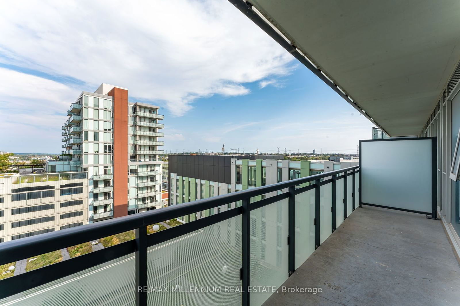 8081 Birchmount Rd E, unit 917 for rent - image #27