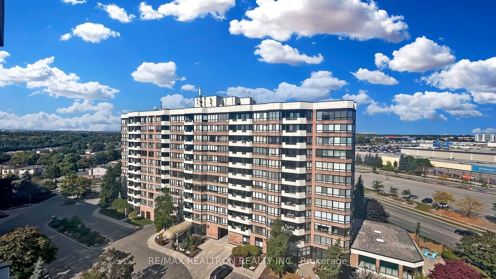 610 Bullock Dr, unit 1015 for sale - image #29