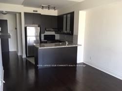 39 Upper Duke Cres, unit 618 for rent - image #3