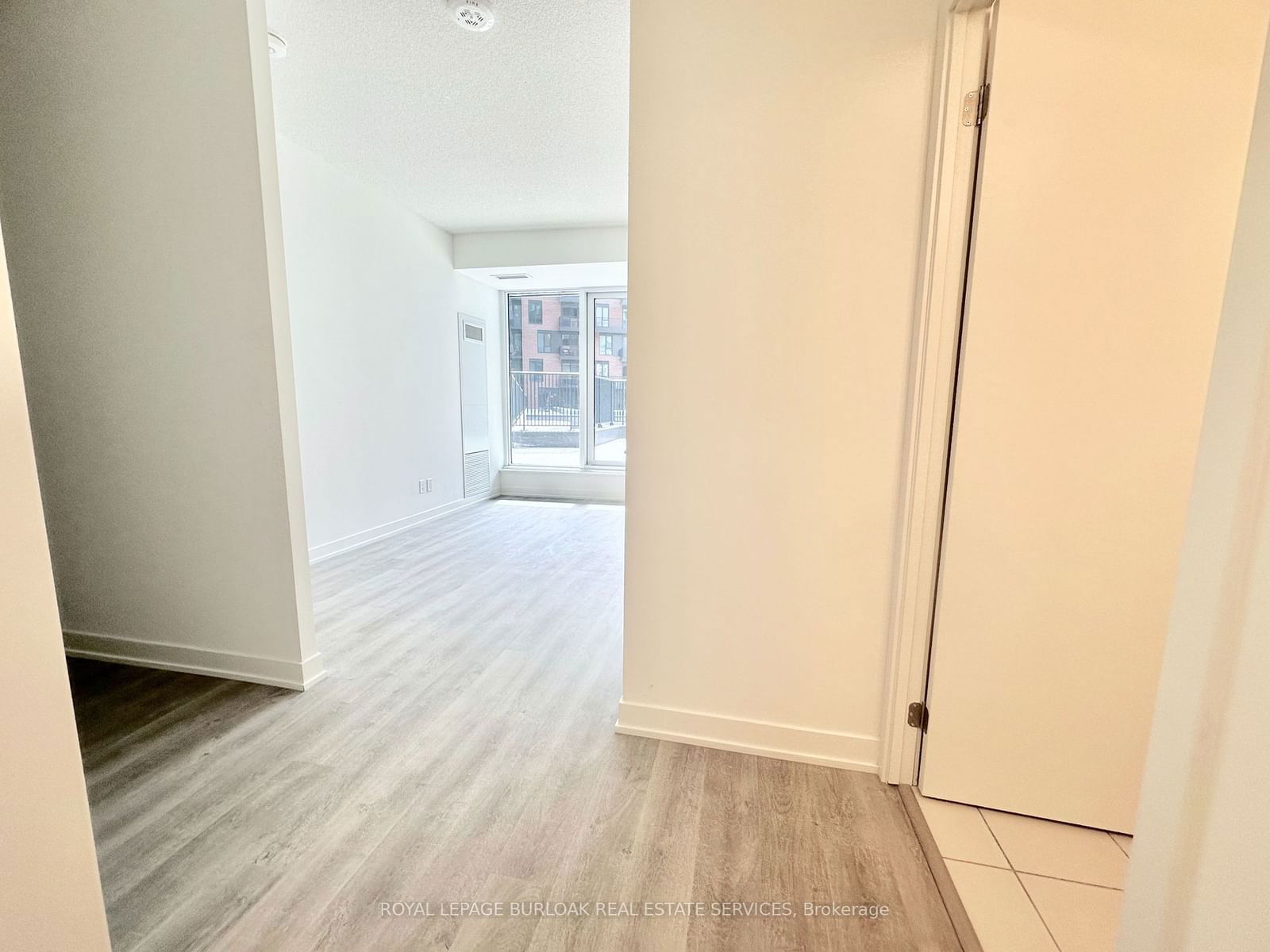 38 Simcoe Prom, unit C307 for rent - image #3