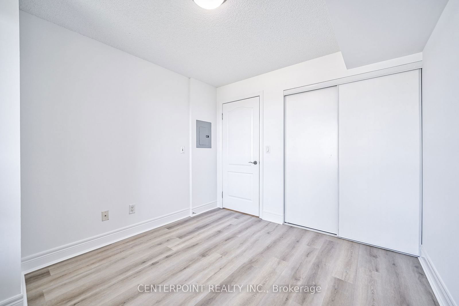 48 Suncrest Blvd, unit 507 for sale - image #15