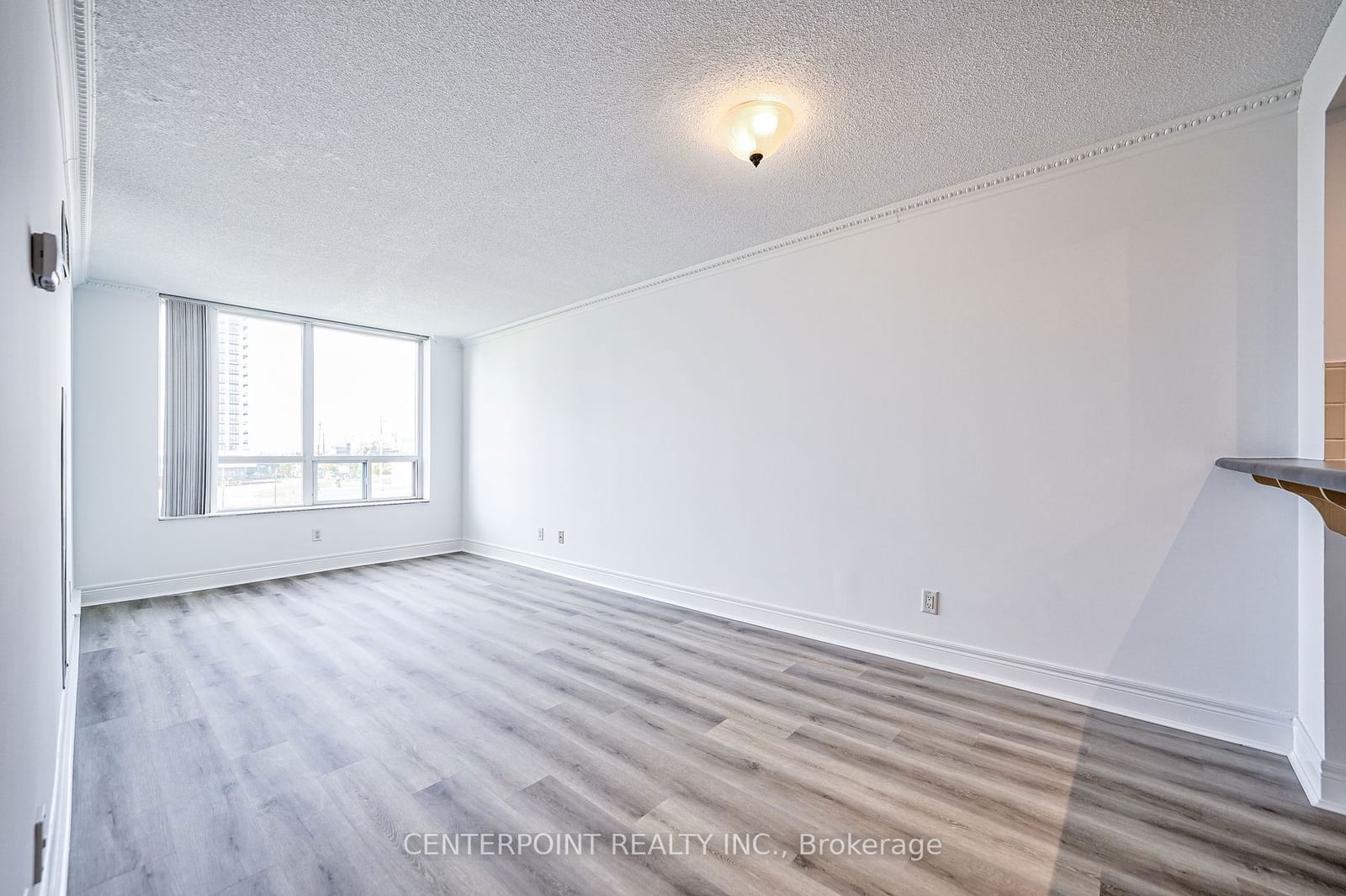 48 Suncrest Blvd, unit 507 for sale - image #9