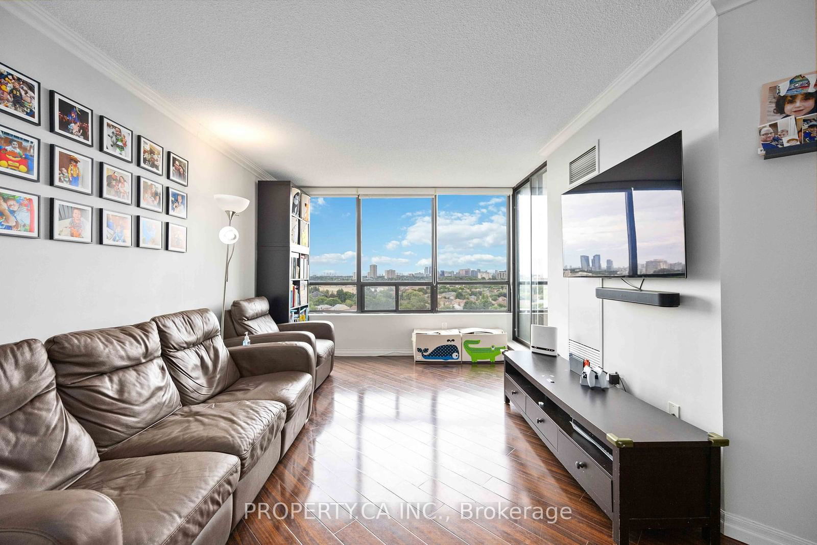 7460 Bathurst St, unit 1108 for rent - image #17