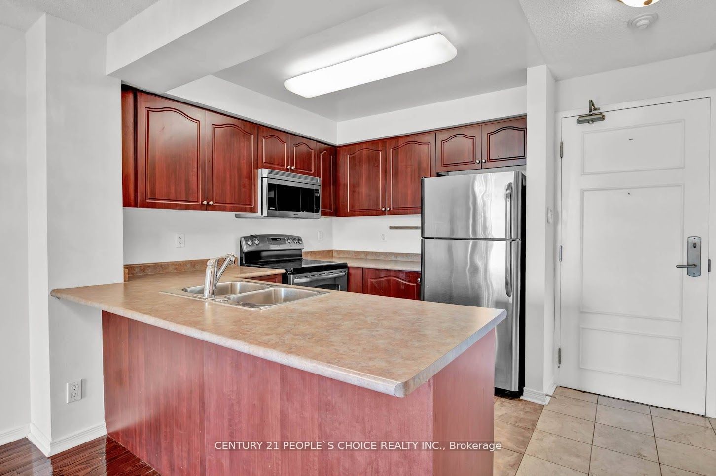 330 Red Maple Rd, unit 502 for sale - image #4