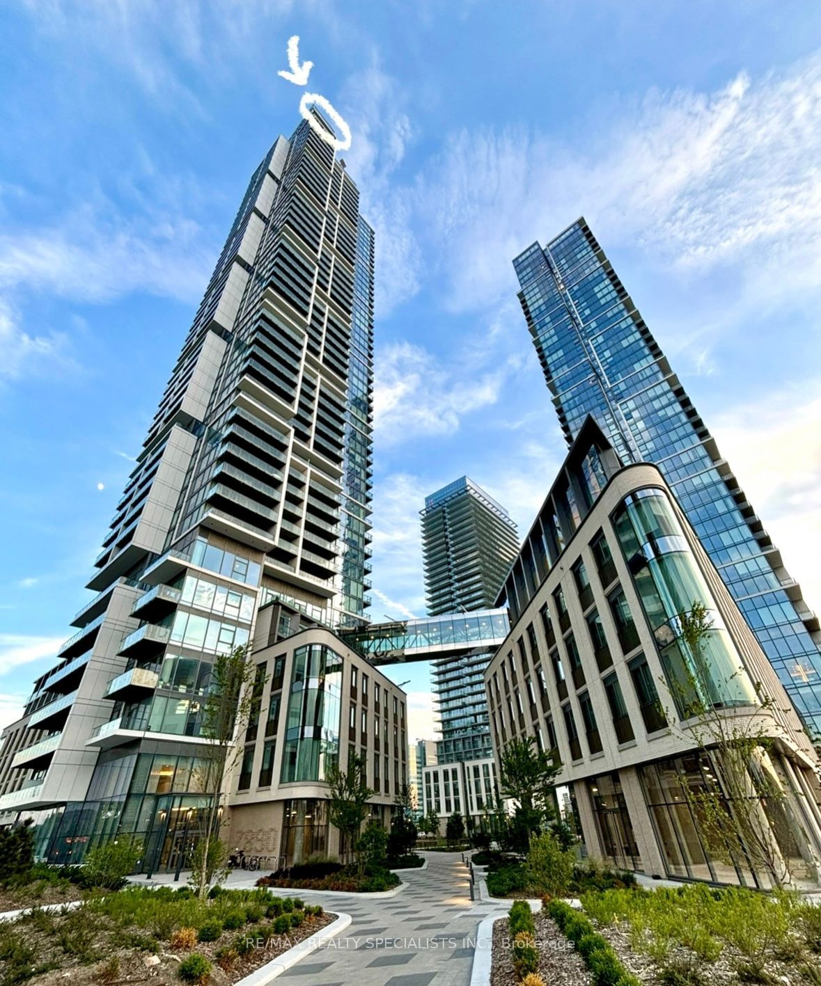 7890 Jane St, unit 5609 for sale - image #1