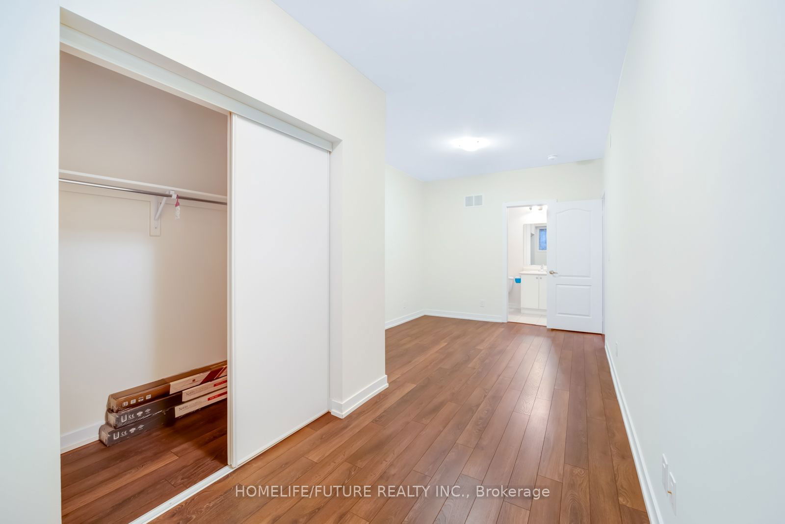 20 Dunsheath Way, unit 317 for rent - image #10