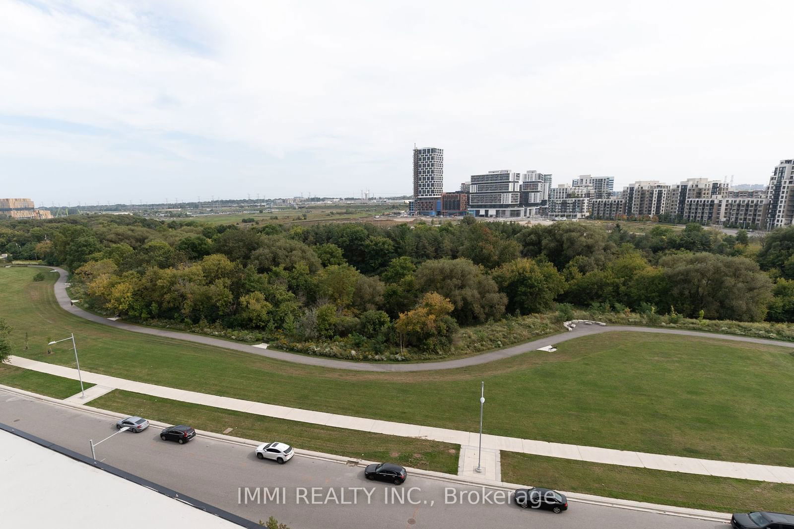 25 Water Walk Dr, unit RG20 for sale - image #16