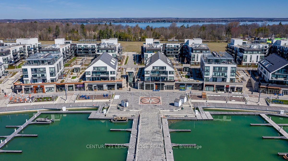 Friday Harbour, Innisfil, Toronto