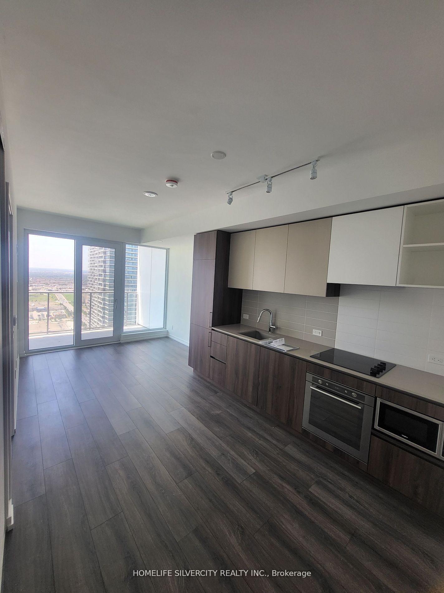 7890 Jane St, unit 3603 for rent