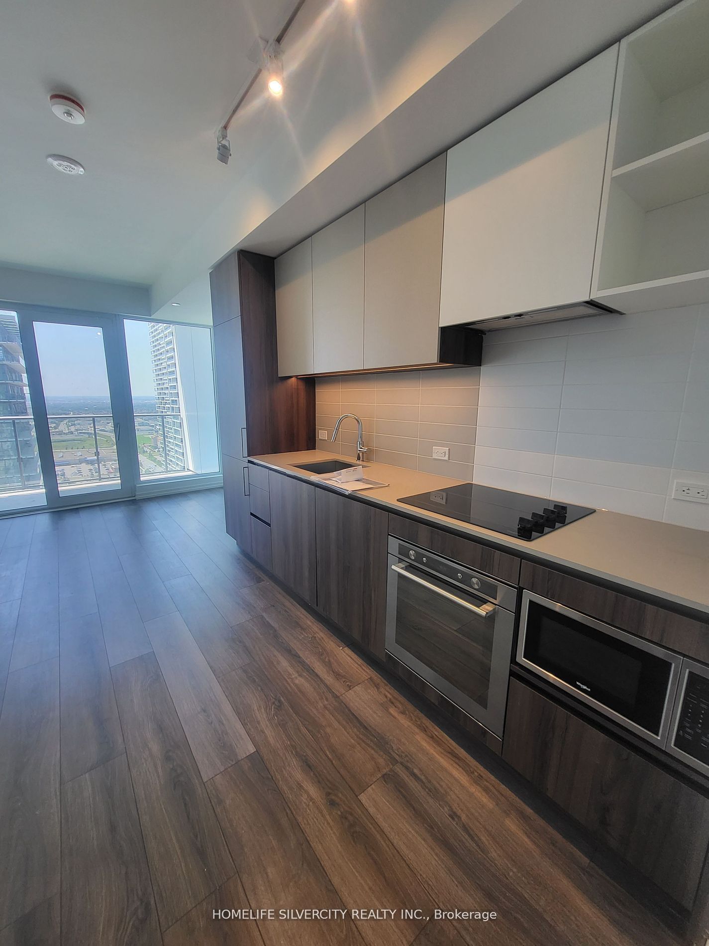 7890 Jane St, unit 3603 for rent