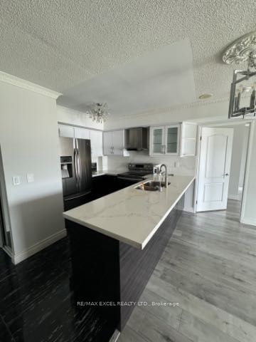 135 Pond Dr, unit 1506 for sale