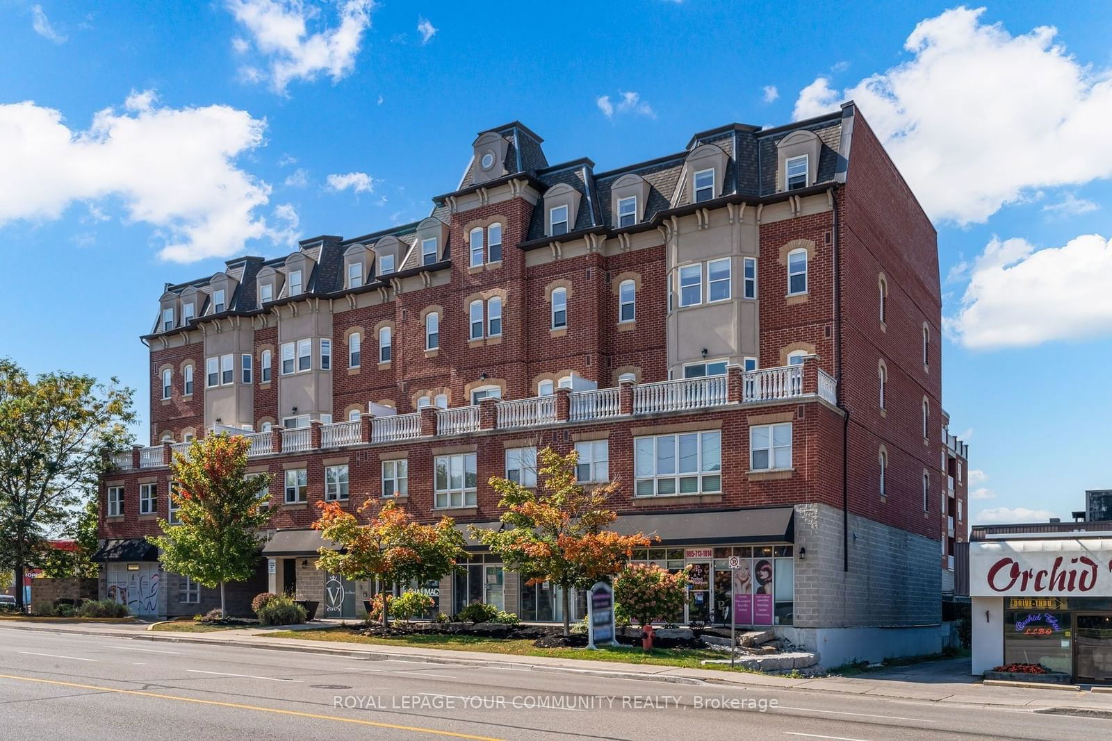 The Victorian Condos, Aurora, Toronto