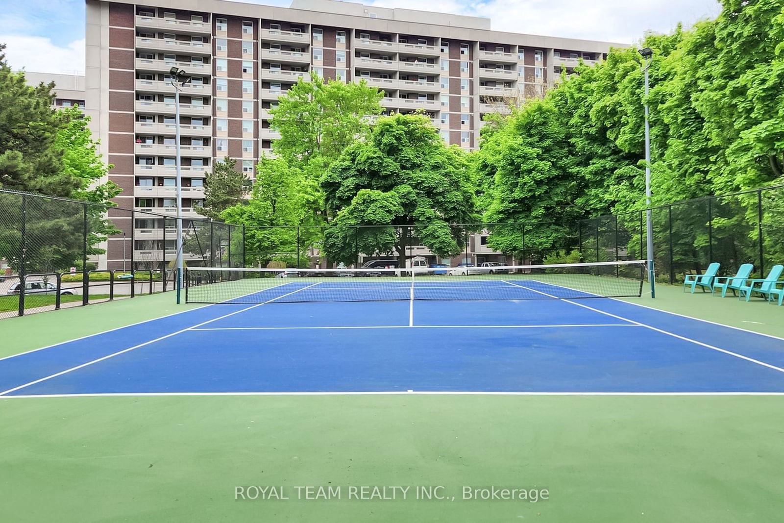 1 Royal Orchard Condos, Markham, Toronto