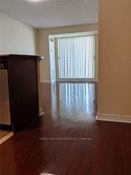 11 Oneida Cres, unit 1107 for rent