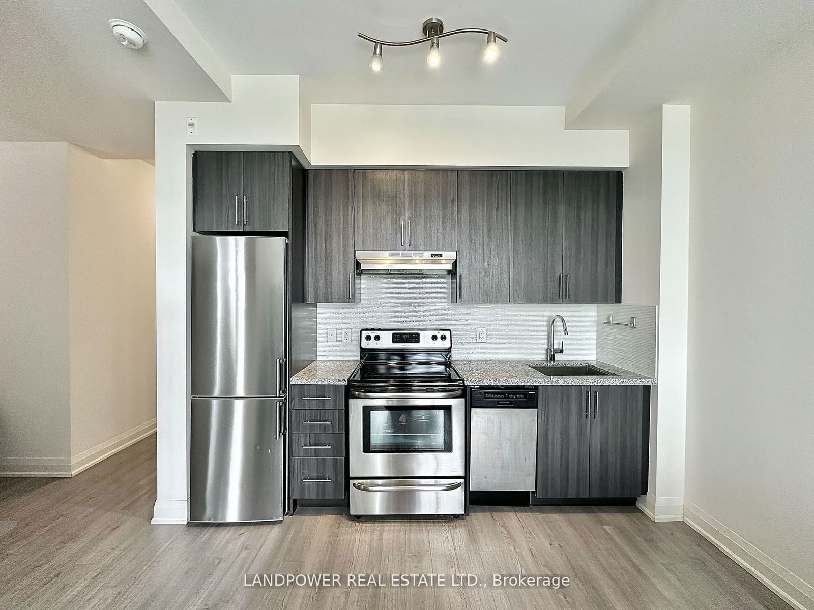 8763 BAYVIEW Ave, unit 625 for sale