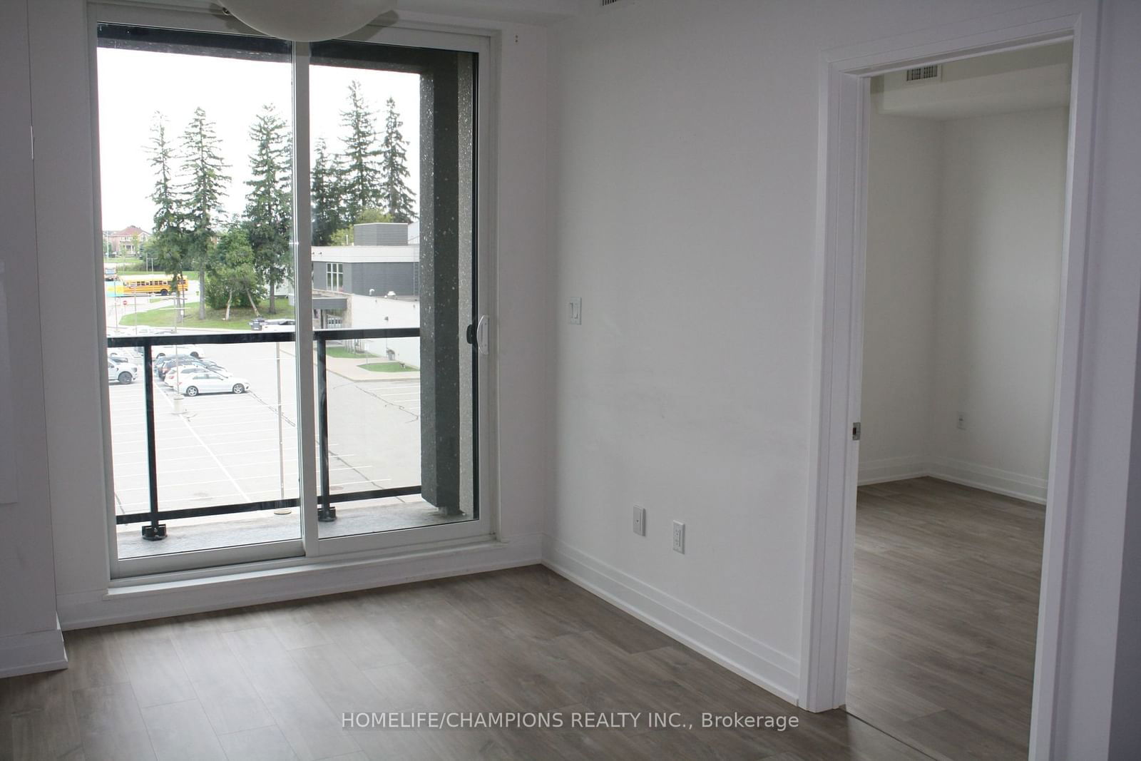 9700 Ninth Line, unit 510 for rent