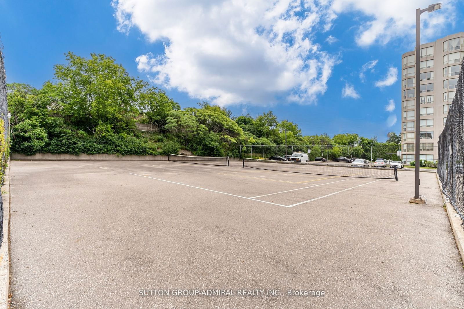 Cedar Gate Condos, Richmond Hill, Toronto