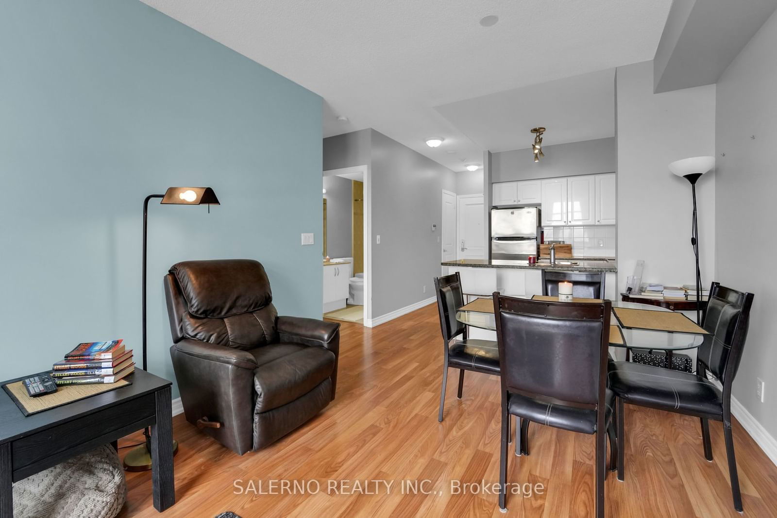 9225 Jane St, unit 1003 for sale