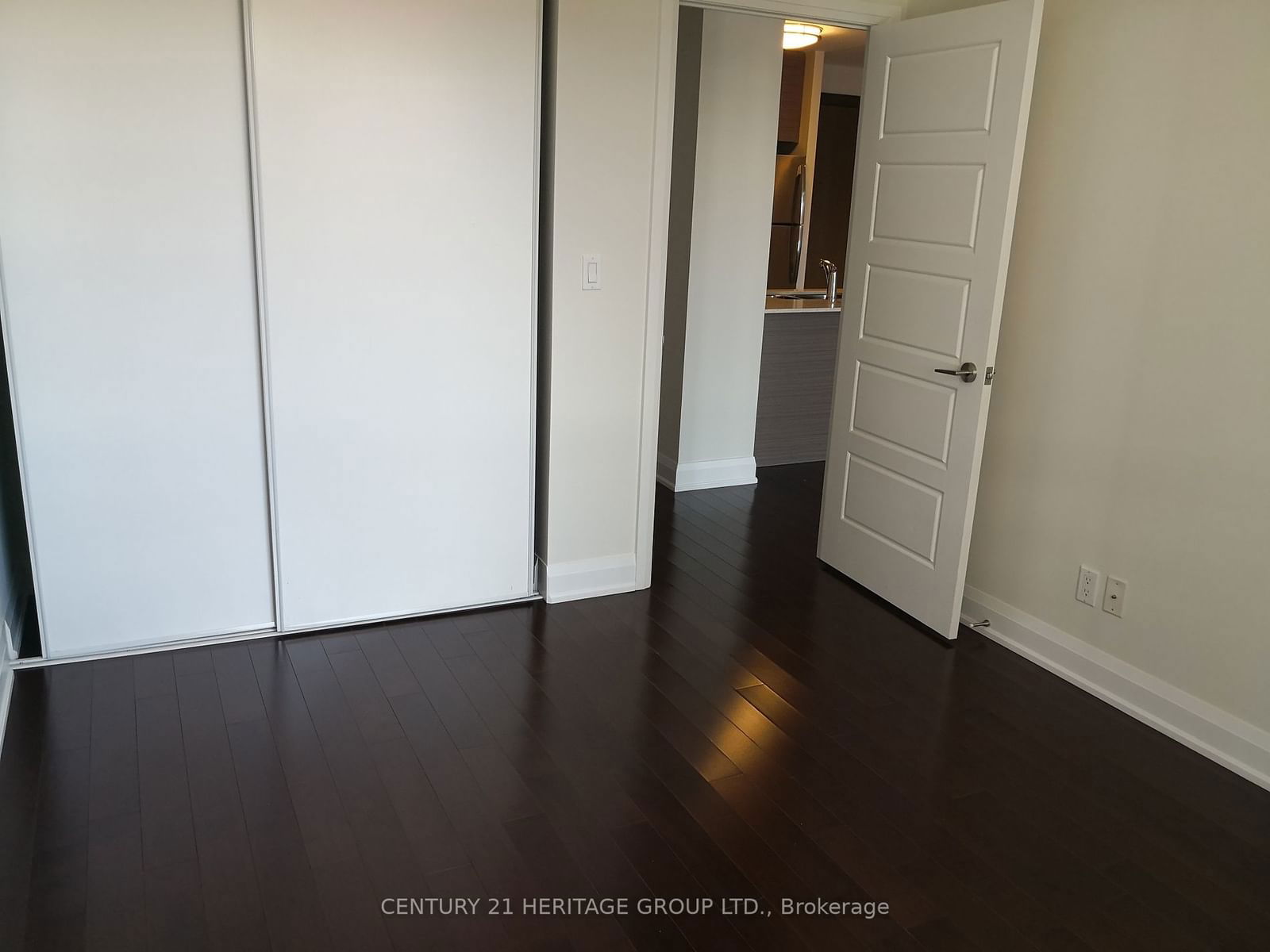 1 Uptown Dr, unit 605 for rent