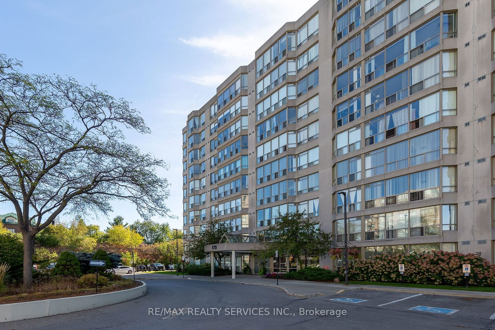 Cedar Gate II Condos, Richmond Hill, Toronto