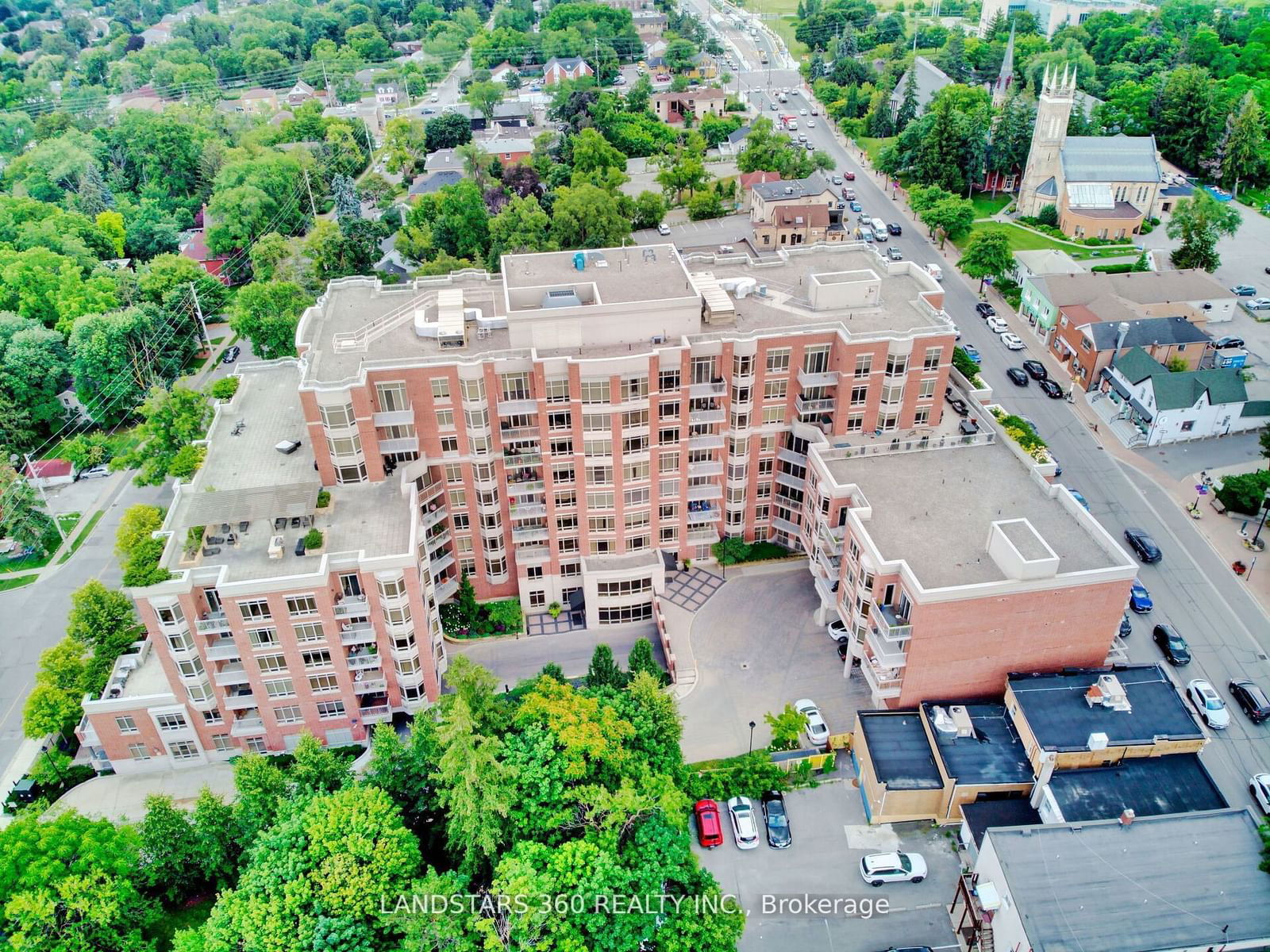 The Renaissance Of Richmond Hill Condos, Richmond Hill, Toronto