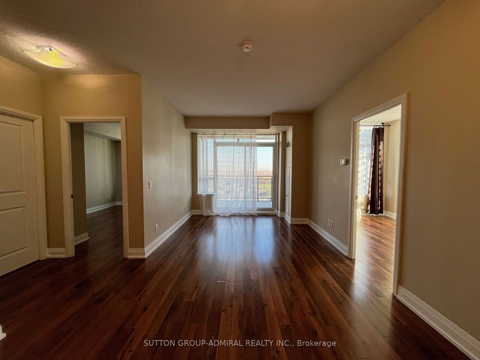 75 North Park, unit 1602 for rent