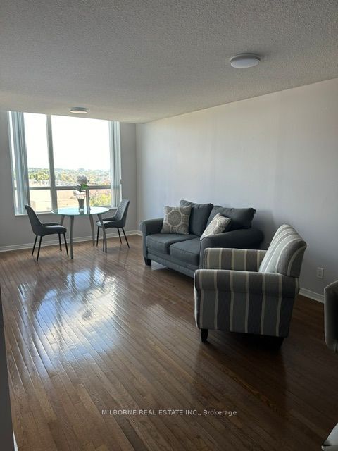 9 Northern Heights Dr, unit 1016 for rent