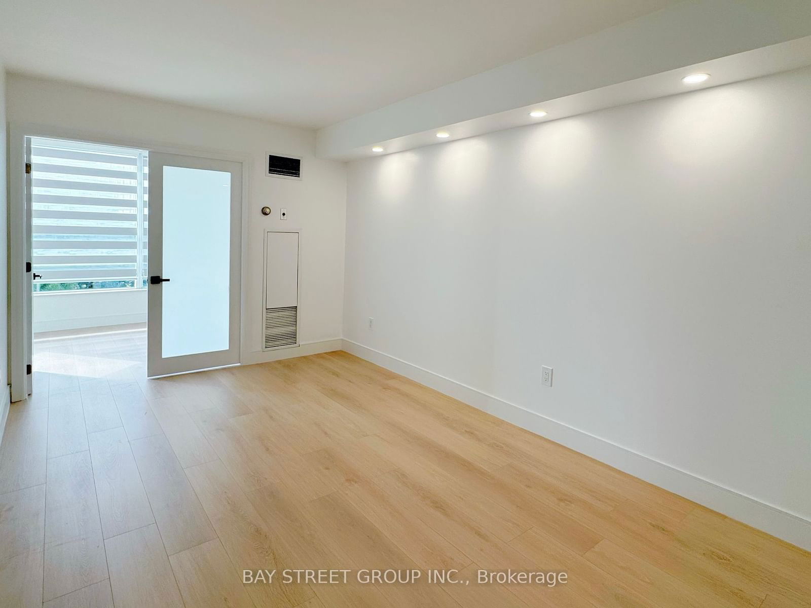 7905 Bayview Ave, unit 519 for sale