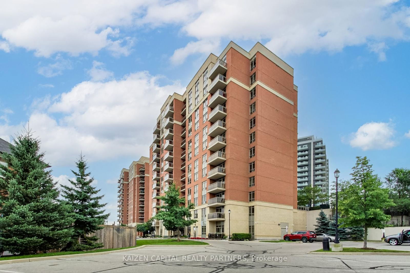 75 King William Cres, unit 1002 for sale