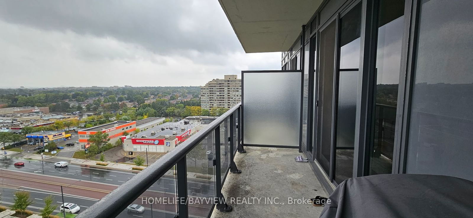 9608 Yonge St, unit 1210A for sale