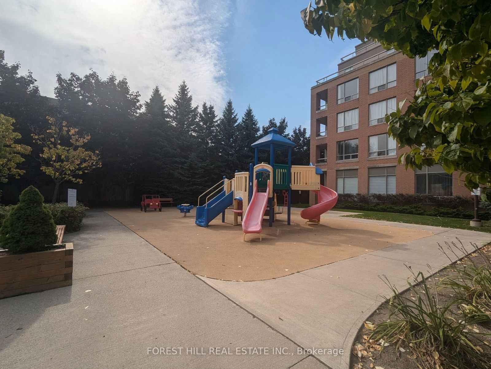 19 Northern Heights Dr, unit 108 for rent