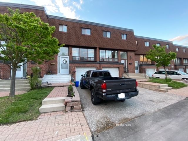 Stately Way Townhomes, Markham, Toronto