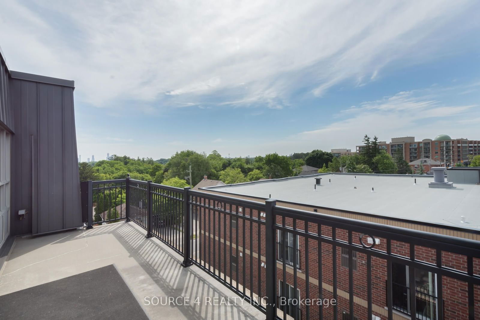 8026 Kipling Ave, unit 506 for sale