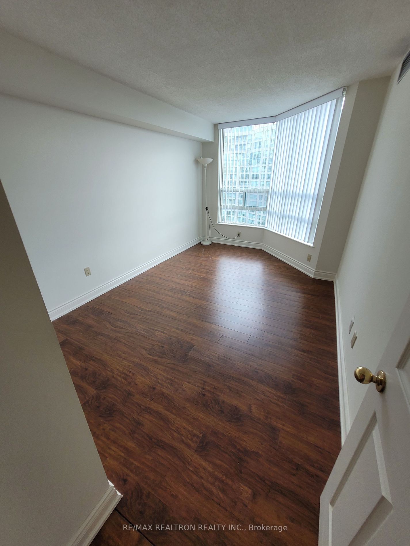 7805 Bayview Ave, unit 1113 for rent