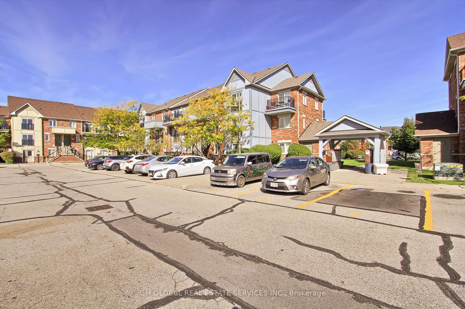 2275 Bur Oak Ave, unit 60 for sale