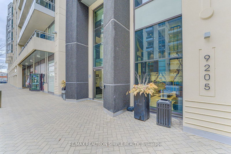 9205 Yonge St, unit 311 for rent