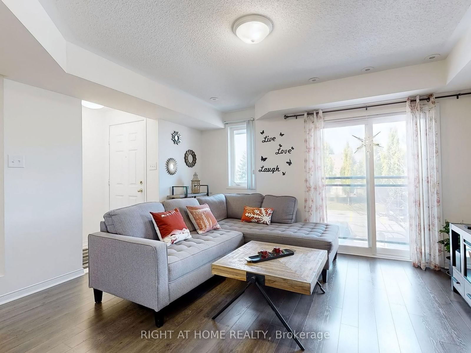 Chancery Road & Bur Oak Ave Townhomes, Markham, Toronto