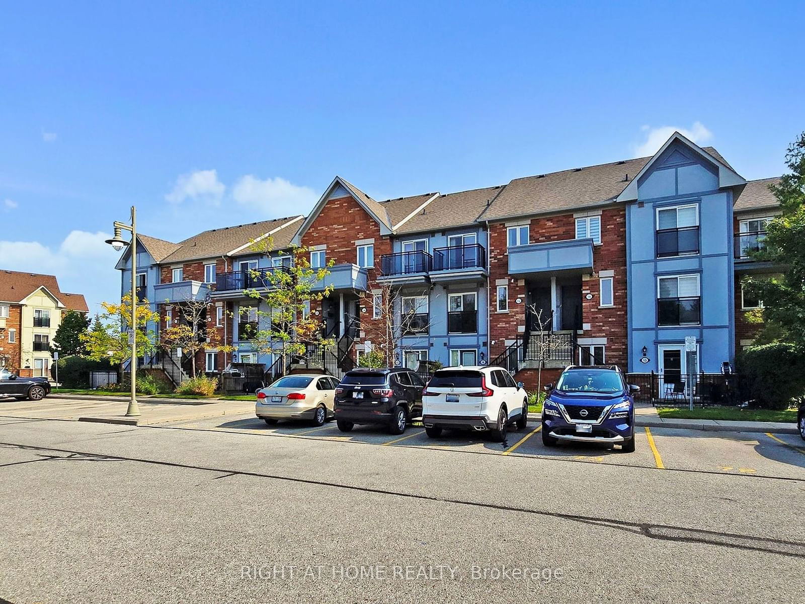 Chancery Road & Bur Oak Ave Townhomes, Markham, Toronto