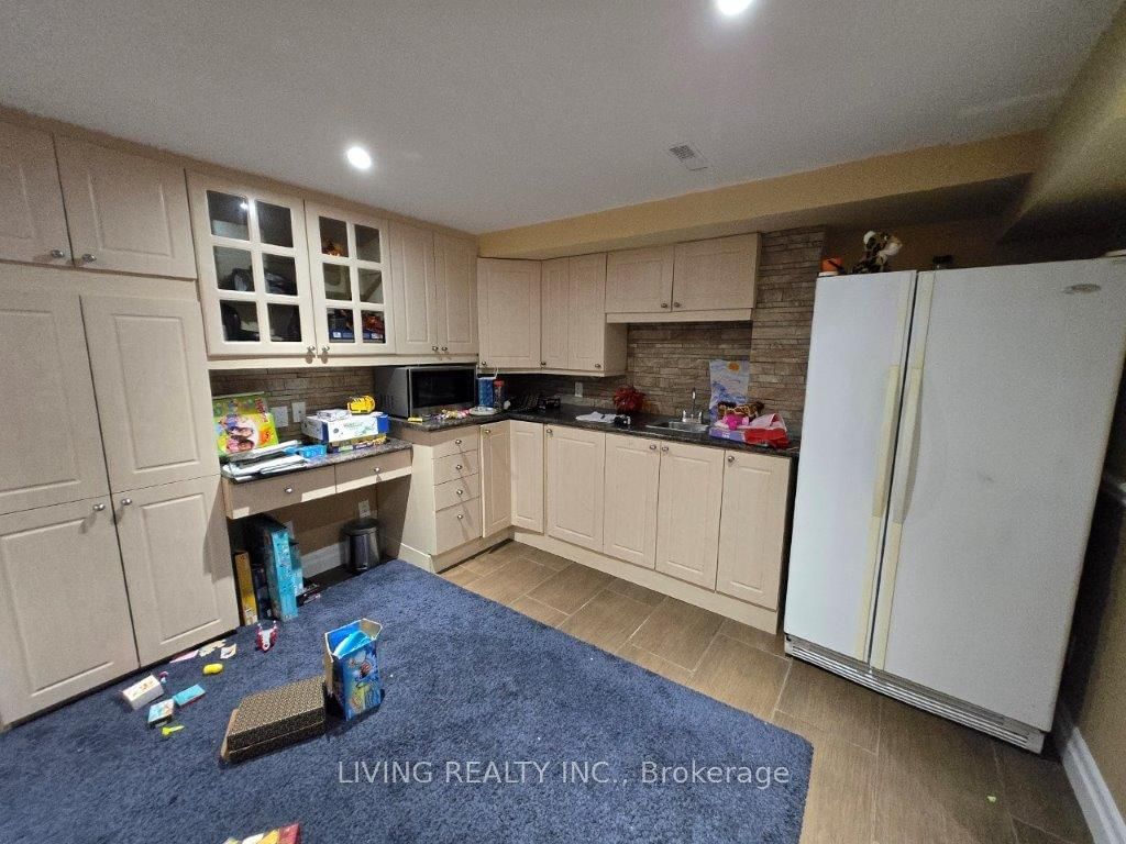 646 Village Pkwy, unit 34 for rent