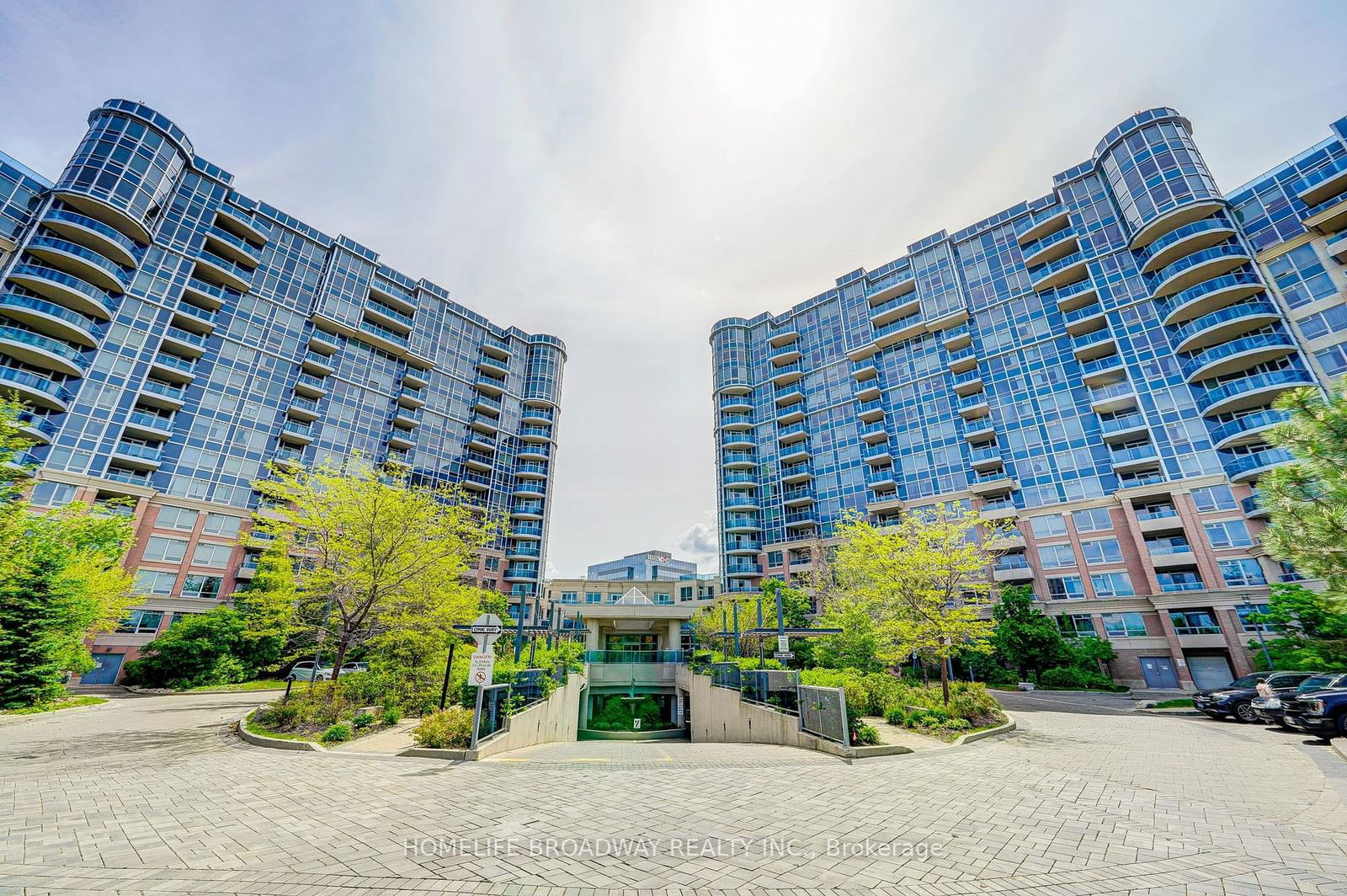 23 Cox Blvd, unit 353 for rent