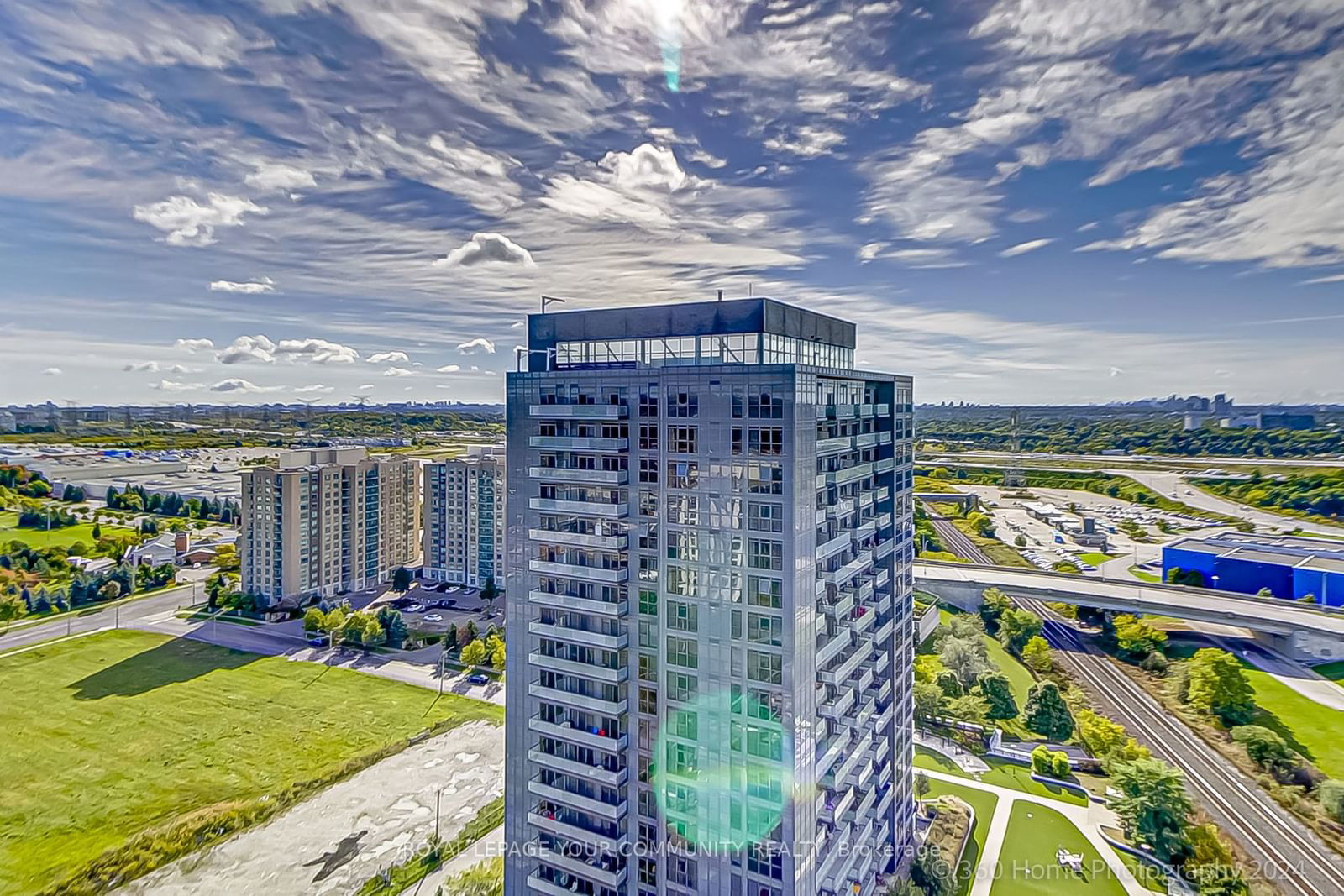 SkyCity Condos, Richmond Hill, Toronto