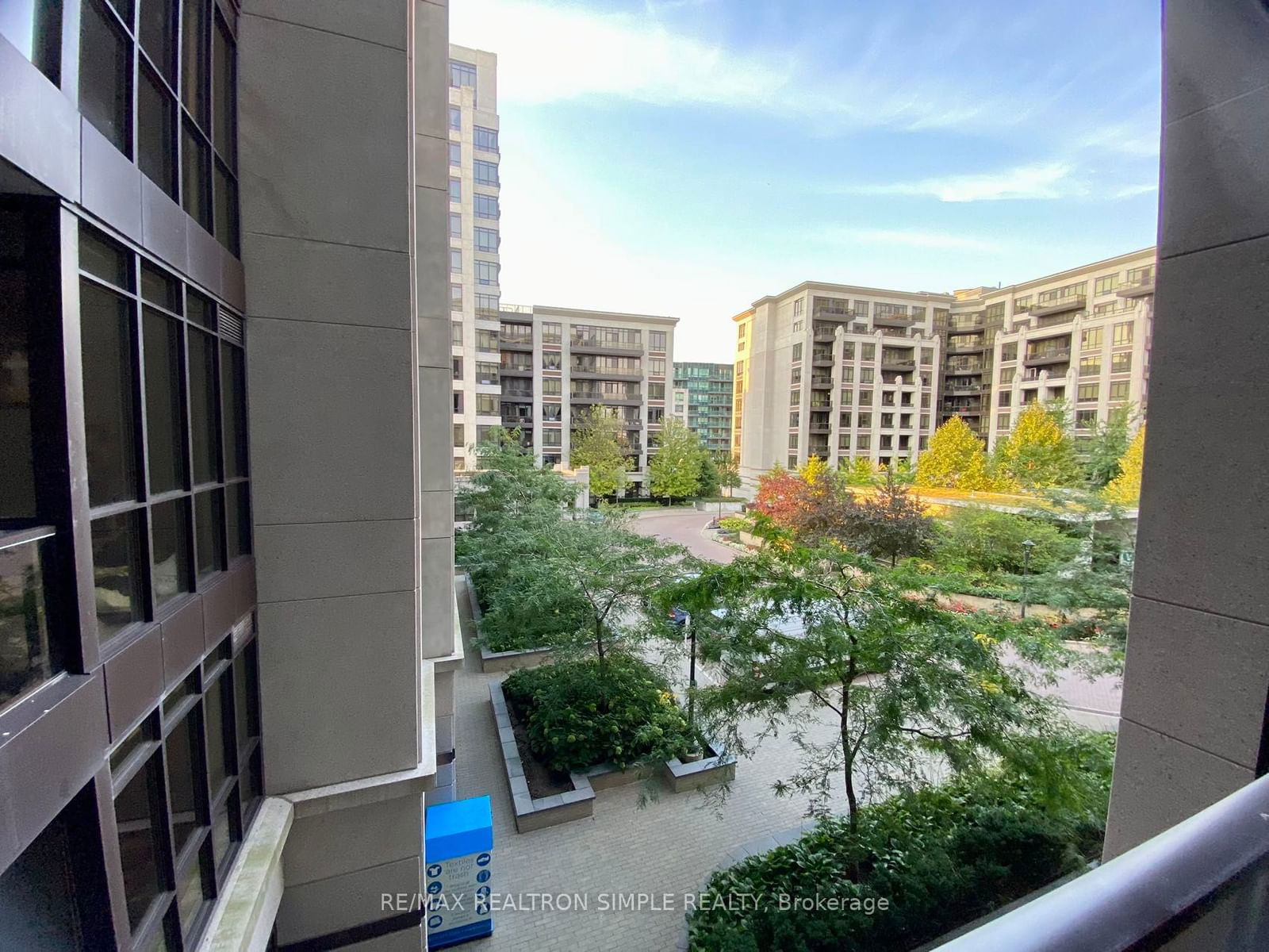 99 South Town Centre Blvd, unit B502 for rent