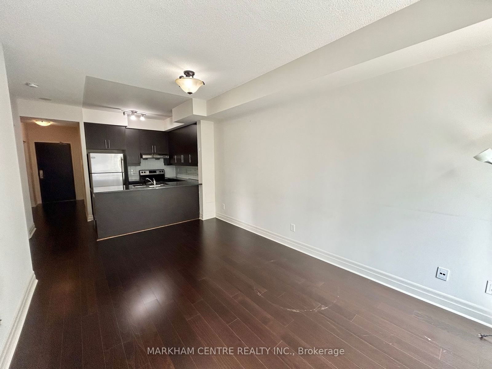 8110 Birchmount Rd E, unit 410 for rent