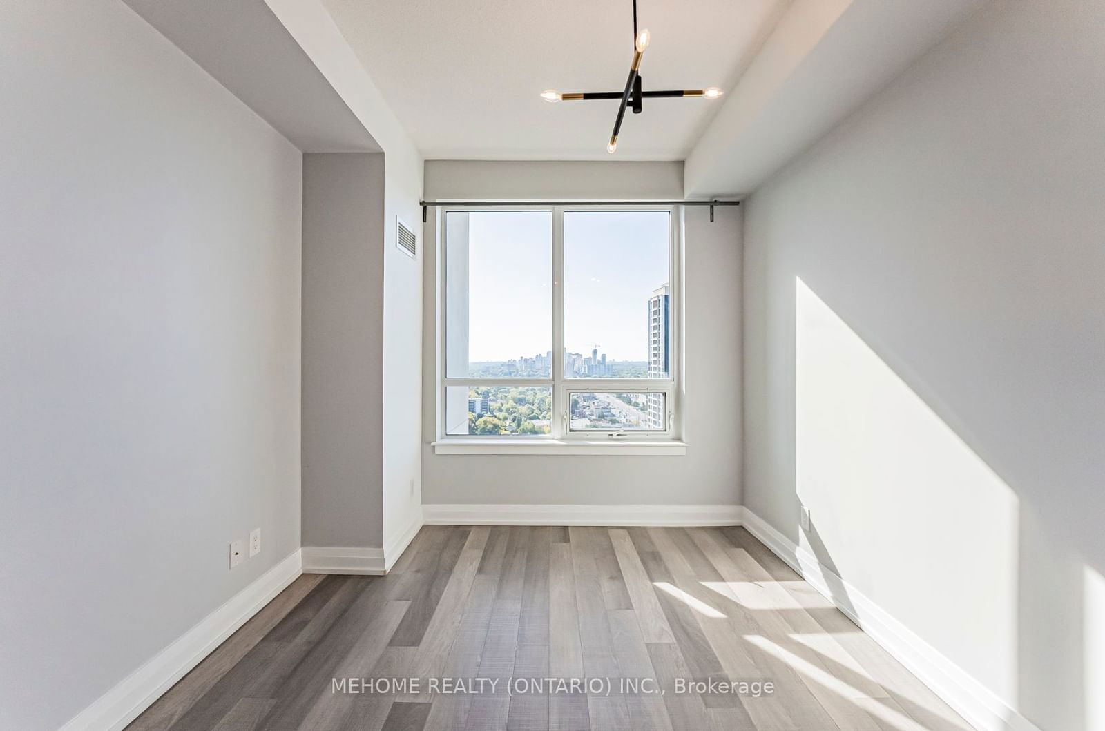 7165 Yonge St, unit 2208 for sale