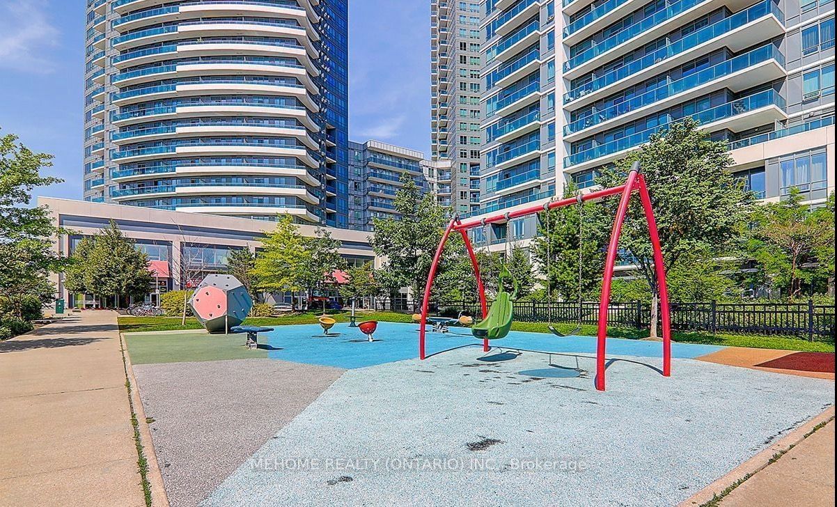 7165 Yonge St, unit 2208 for sale