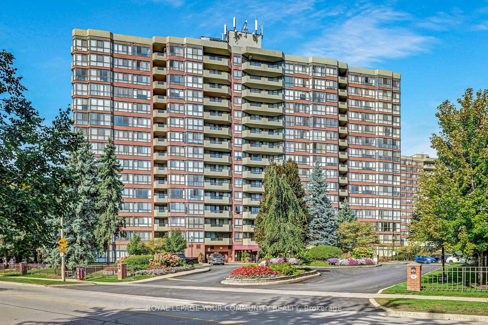 Observatory Lane Condo, Richmond Hill, Toronto